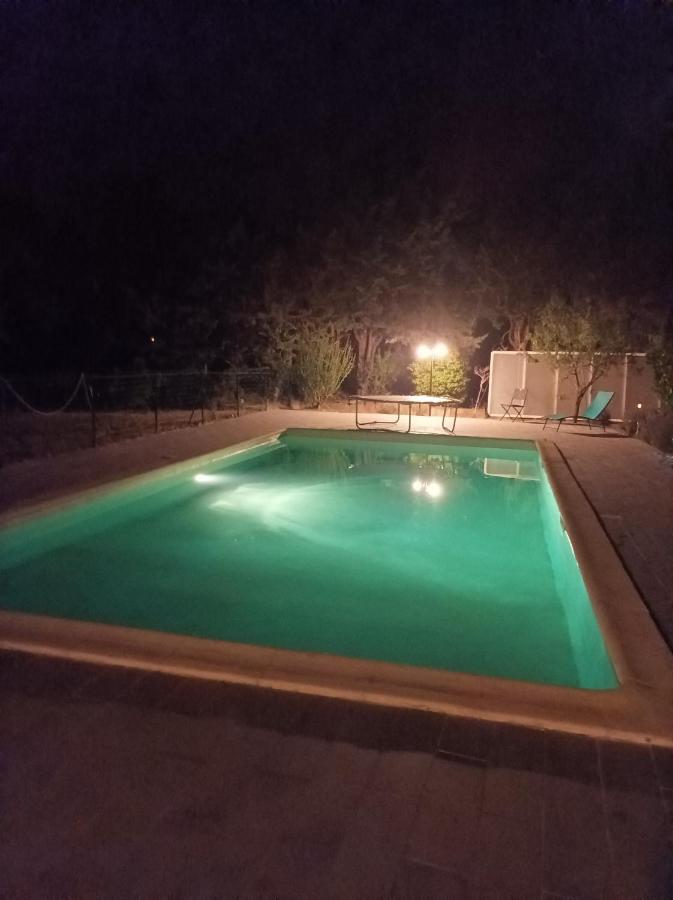 Chambre D'Hotes Les Garrigues ピオラン エクステリア 写真